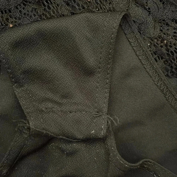 Boohoo Lace Short Sleeved Bodysuit Size 12 - Picture 4 of 4